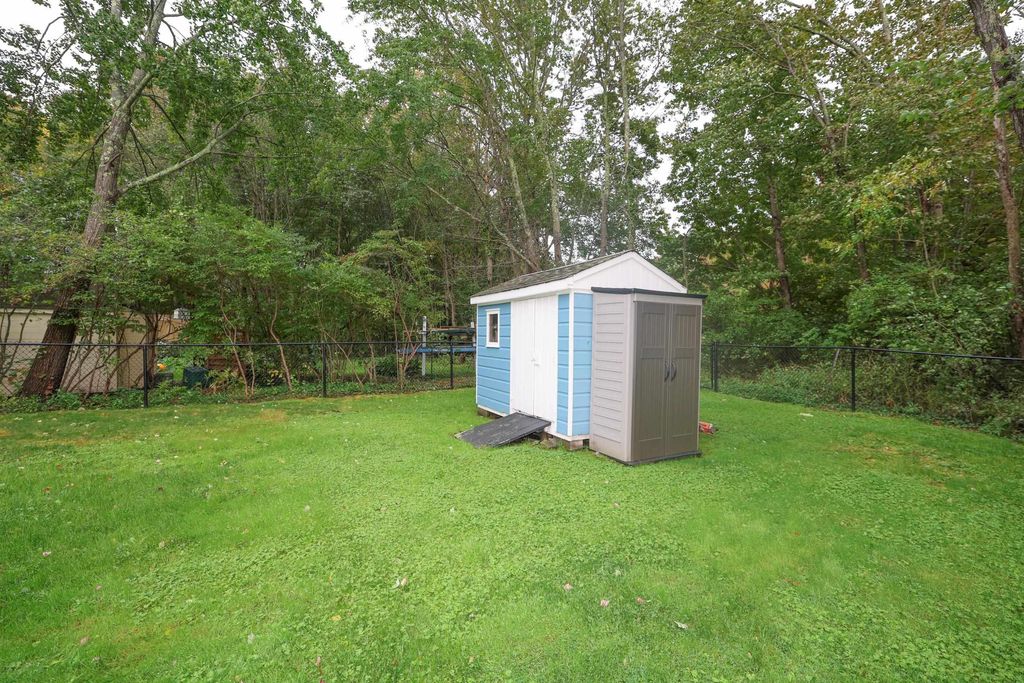 Image 5 of property listing at 45 Tide Mill Road, Hampton, NH 03842