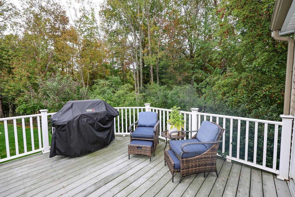 Image 7 of property listing at 45 Tide Mill Road, Hampton, NH 03842