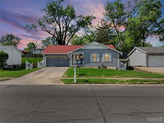1606 Estes Drive, Florissant, MO 63031