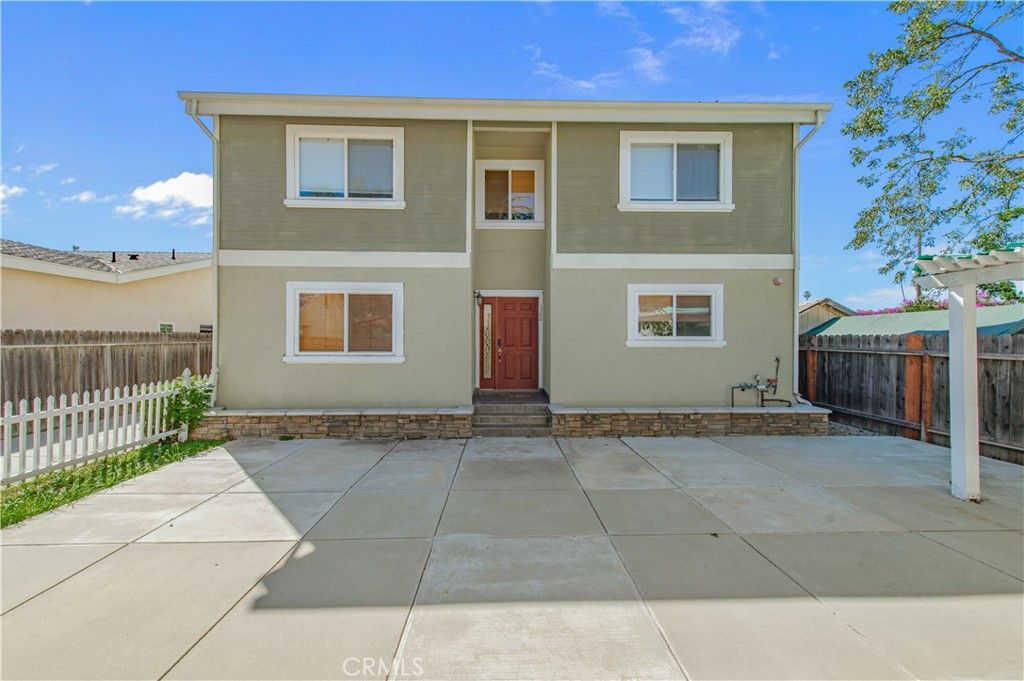 1688 Locust Street, Pasadena, CA 91106 — photo 2