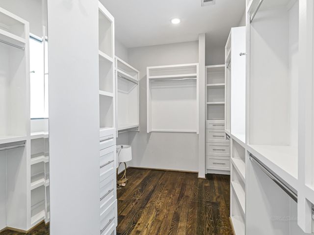 1520 Malone Street, Houston, TX 77007