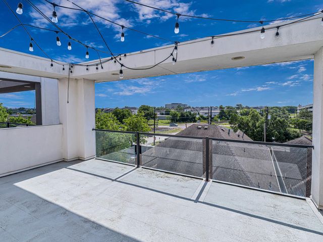 1520 Malone Street, Houston, TX 77007