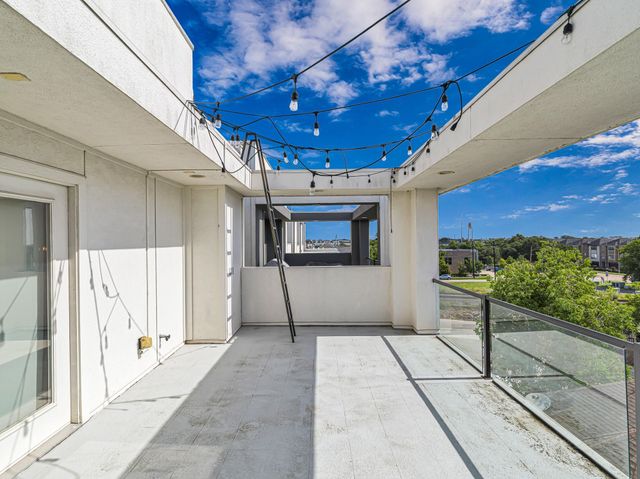 1520 Malone Street, Houston, TX 77007