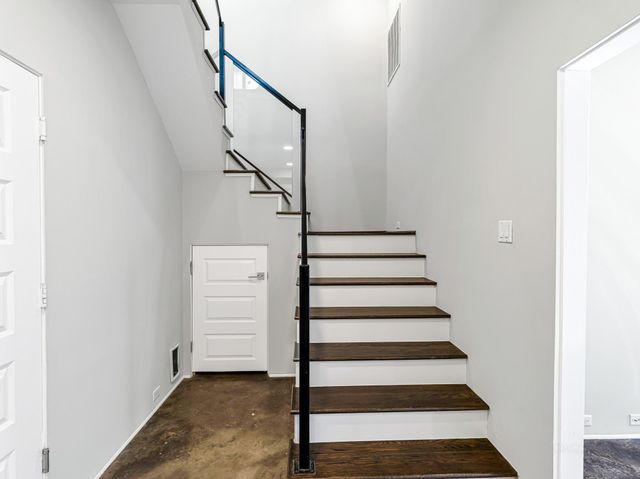 1520 Malone Street, Houston, TX 77007