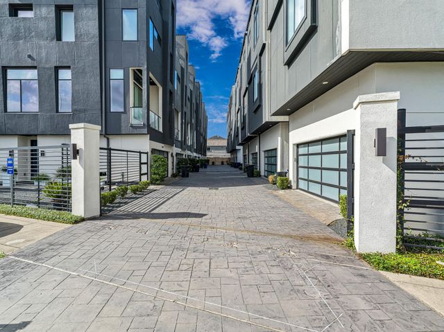 1520 Malone Street, Houston, TX 77007