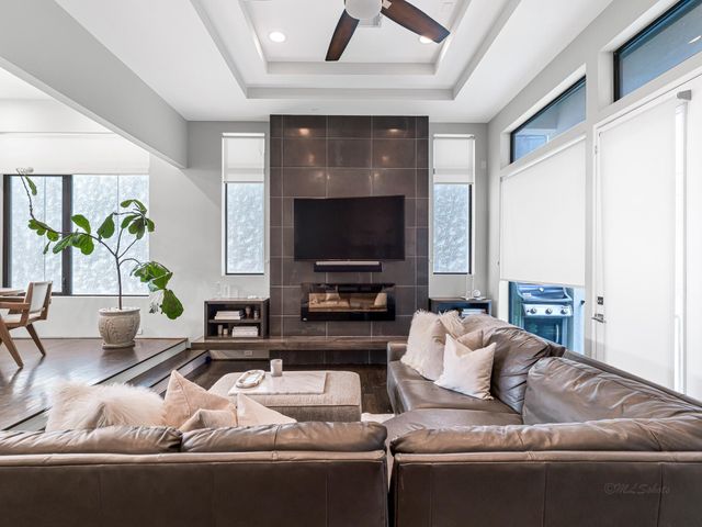 1520 Malone Street, Houston, TX 77007