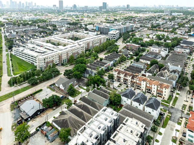 1520 Malone Street, Houston, TX 77007