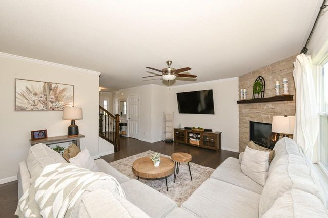 7317 Cassie AVENUE, Milwaukee, WI 53224