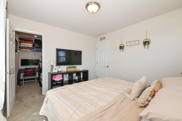 7317 Cassie AVENUE, Milwaukee, WI 53224