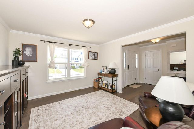 7317 Cassie AVENUE, Milwaukee, WI 53224