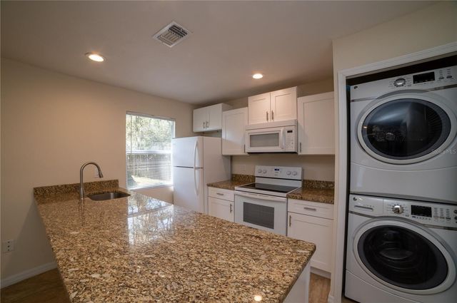 12410 N 59TH STREET D, Tampa, FL 33617