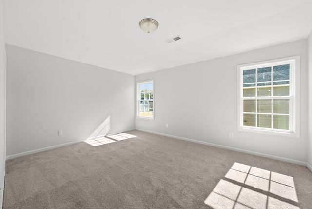 108 Beaver Creek Way, Lagrange, GA 30241