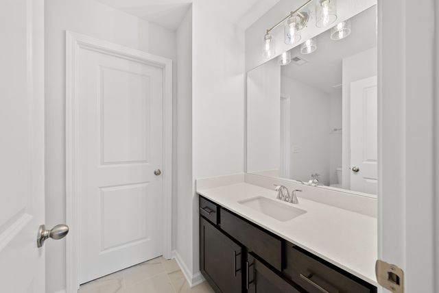 108 Beaver Creek Way, Lagrange, GA 30241