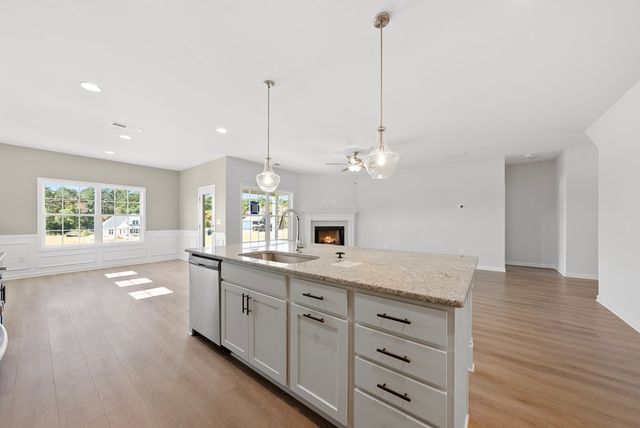 108 Beaver Creek Way, Lagrange, GA 30241