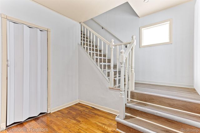 7645 Fisher Avenue, Warren, MI 48091