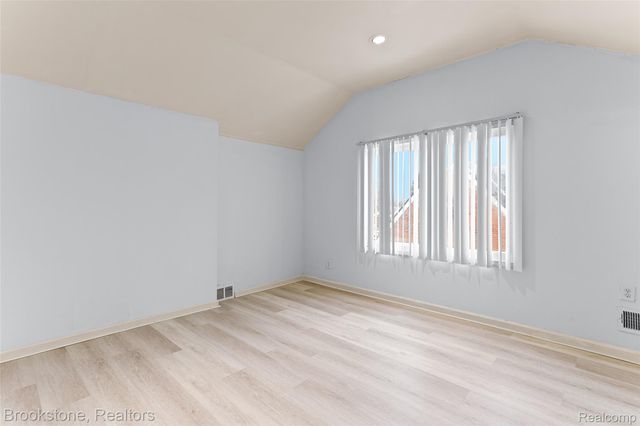 7645 Fisher Avenue, Warren, MI 48091