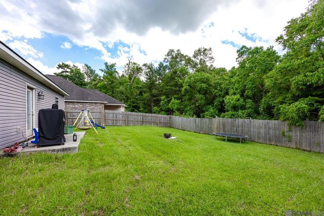 10830 Field Pointe Dr, Denham Springs, LA 70726