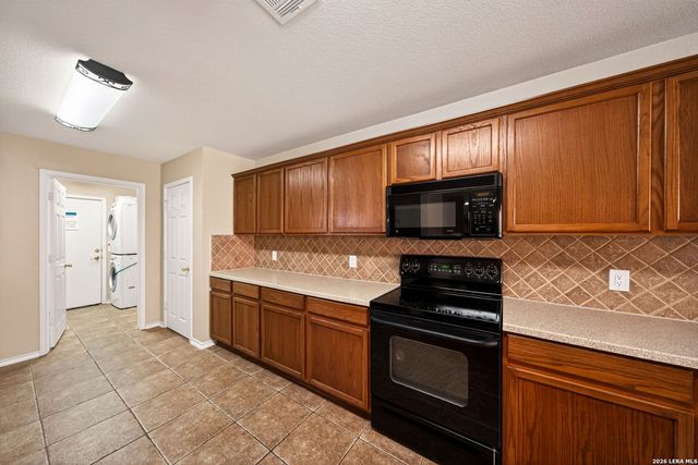 15619 Hastings Park, Selma, TX 78154