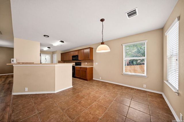 15619 Hastings Park, Selma, TX 78154