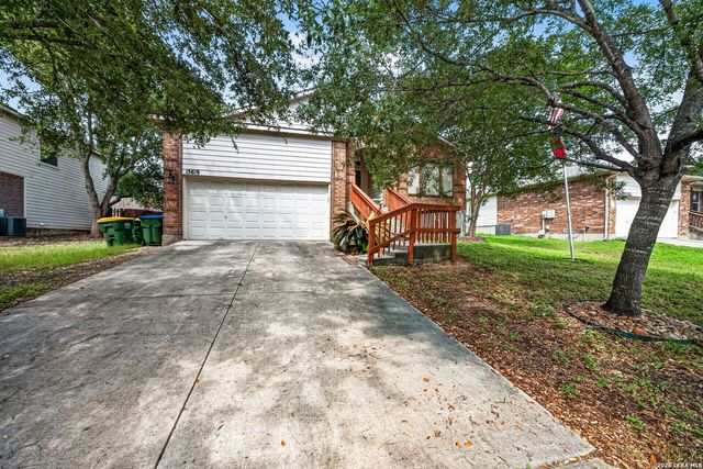 15619 Hastings Park, Selma, TX 78154