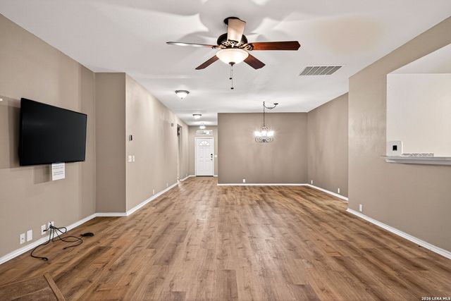 15619 Hastings Park, Selma, TX 78154