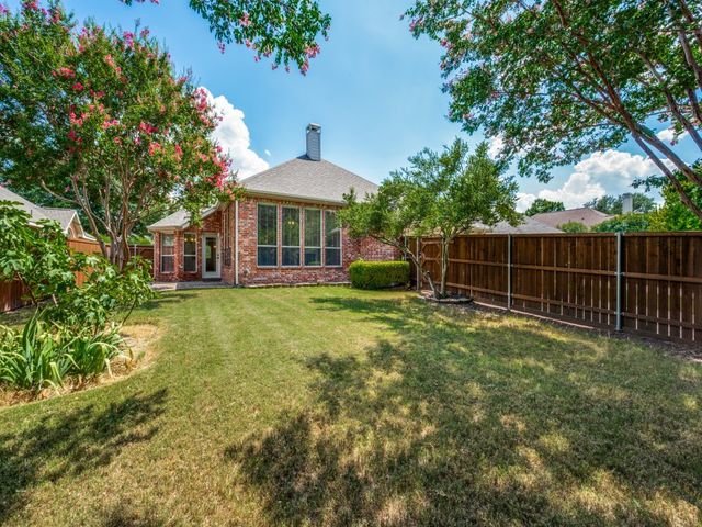 4557 Oak Shores Drive, Plano, TX 75024