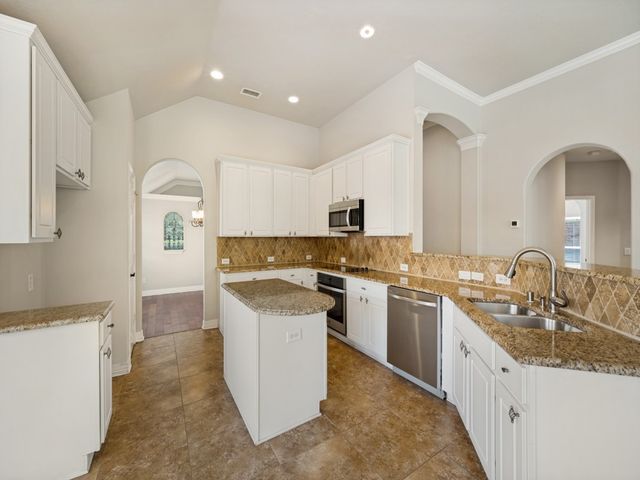 4557 Oak Shores Drive, Plano, TX 75024