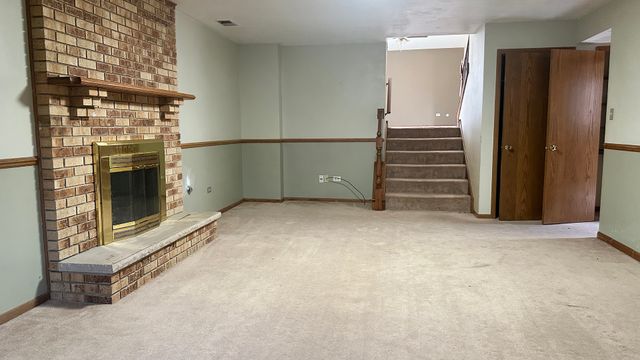15720 S 88th Avenue, Orland Park, IL 60462