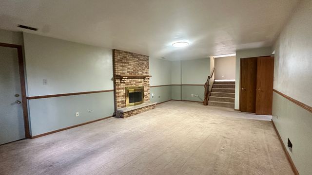 15720 S 88th Avenue, Orland Park, IL 60462