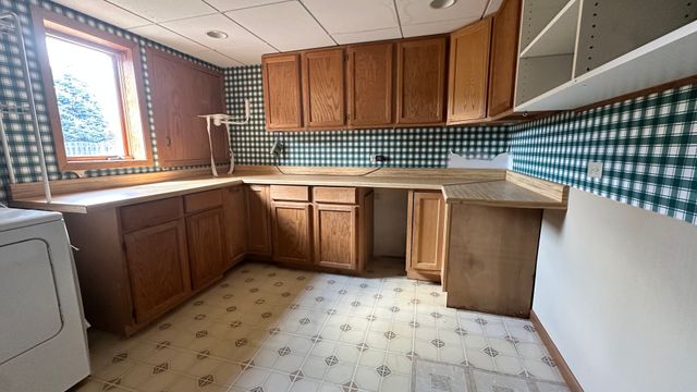 15720 S 88th Avenue, Orland Park, IL 60462