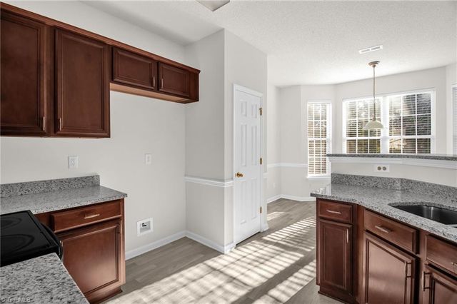 6407 Highland Oak Drive, Greensboro, NC 27410