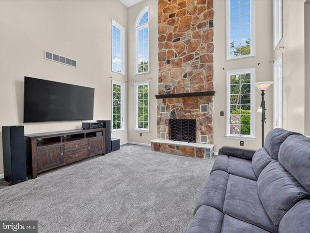 80 GREEN POND LN, Glenmoore, PA 19343