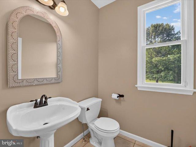 80 GREEN POND LN, Glenmoore, PA 19343