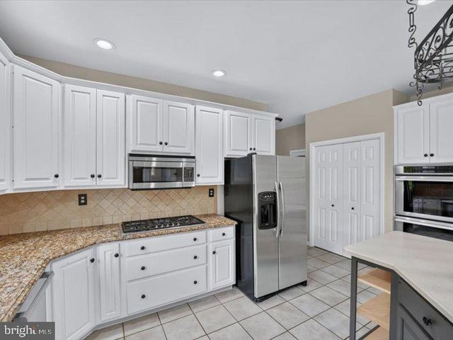 80 GREEN POND LN, Glenmoore, PA 19343