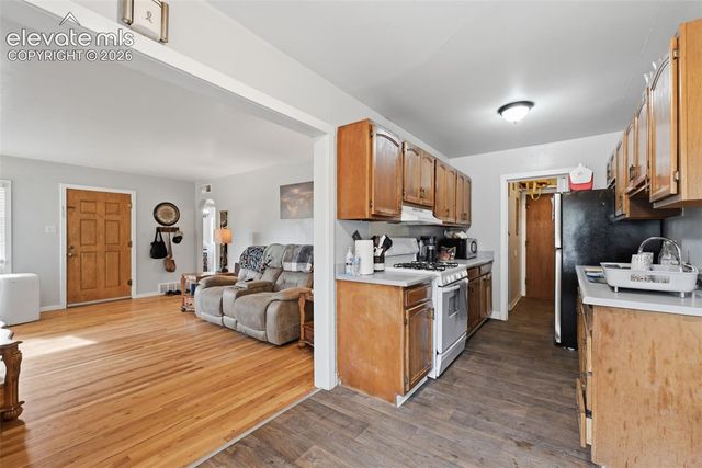 904 E Moreno Avenue, Colorado Springs, CO 80903