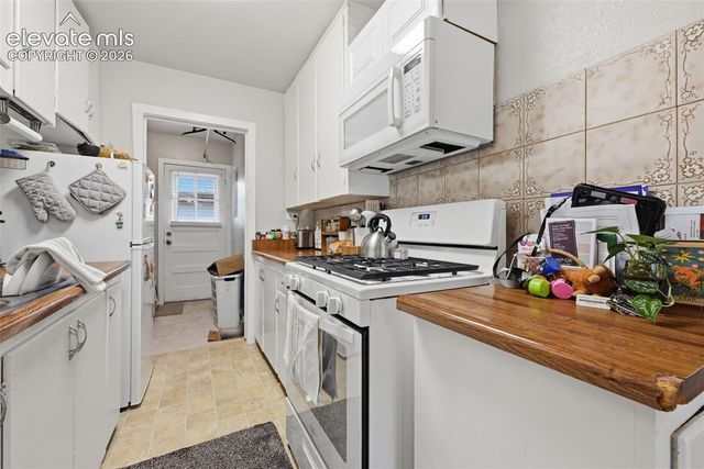 904 E Moreno Avenue, Colorado Springs, CO 80903