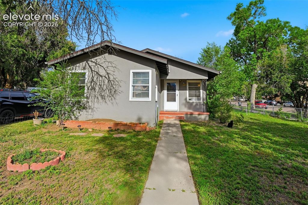 904 E Moreno Avenue, Colorado Springs, CO 80903 — photo 5