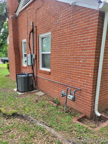 1933 Bullard Street, Montgomery, AL 36106