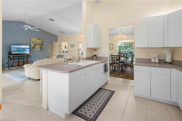 78 Sand Hill ST, Marco Island, FL 34145
