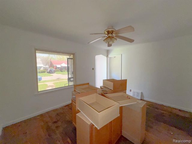 18710 Mccormick Street, Detroit, MI 48224