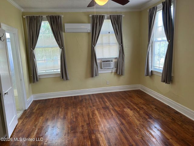 828 N Jefferson Street, Jackson, MS 39202