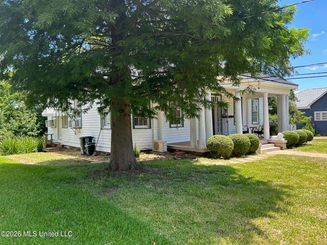 828 N Jefferson Street, Jackson, MS 39202