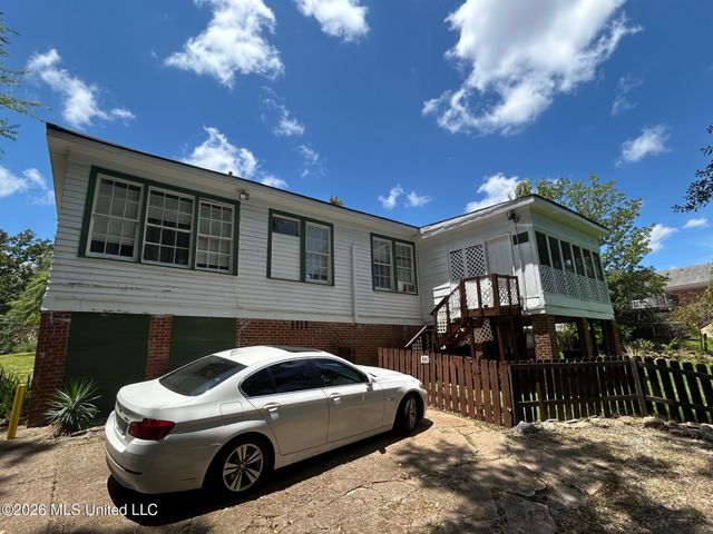 828 N Jefferson Street, Jackson, MS 39202