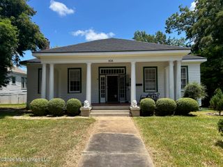 828 N Jefferson Street, Jackson, MS 39202