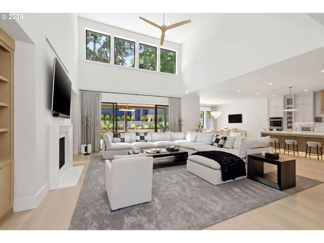 14760 UPLANDS Dr, Lake Oswego, OR 97034