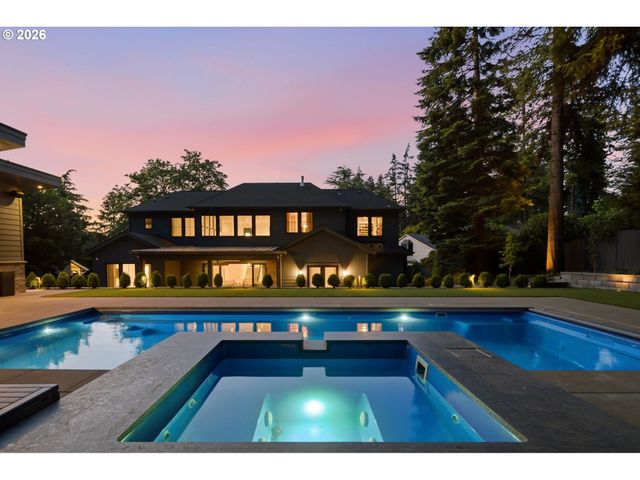 14760 UPLANDS Dr, Lake Oswego, OR 97034