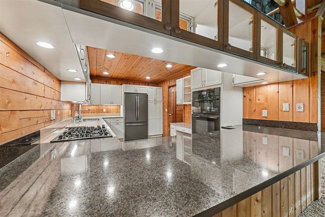 4410 Earhart Road, Ann Arbor, MI 48105