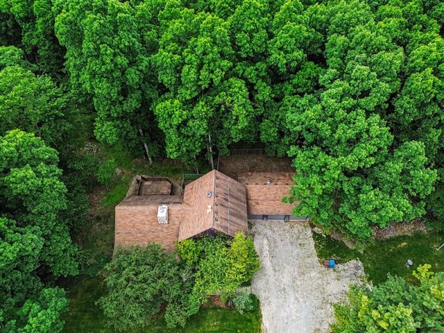 4410 Earhart Road, Ann Arbor, MI 48105