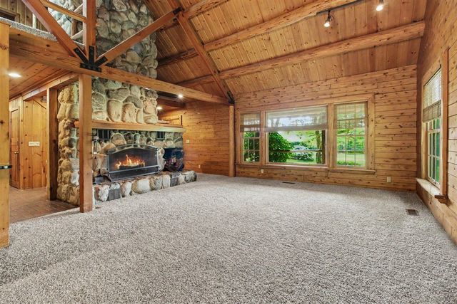 4410 Earhart Road, Ann Arbor, MI 48105