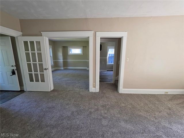 3192 Sycamore Road, Cleveland Heights, OH 44118